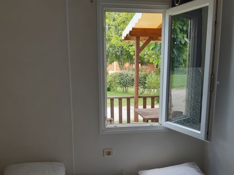 MOBILHOME 4 personnes - Vintage 2 chambres 24/27m²