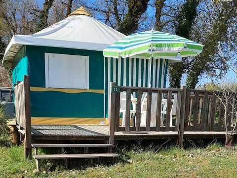 BUNGALOW TOILÉ 4 personnes - Sans sanitaires