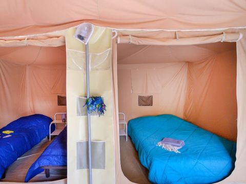 TENTE 4 personnes - Tente Caraïbe Standard 16m² /2 chambres ( sans sanitaires) 4 pers