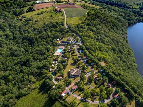 Flower Camping de Mars - Camping Loire - Image N°2