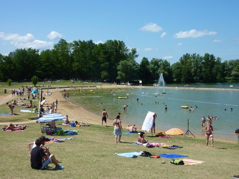 Camping du Lac de Cormoranche  - Camping Ain - Image N°37