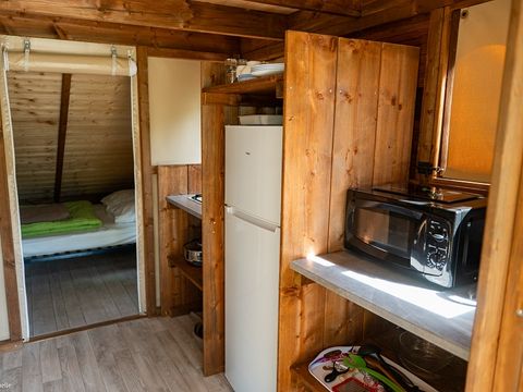 TENTE 4 personnes - Lodge (sanitaires communs du camping)