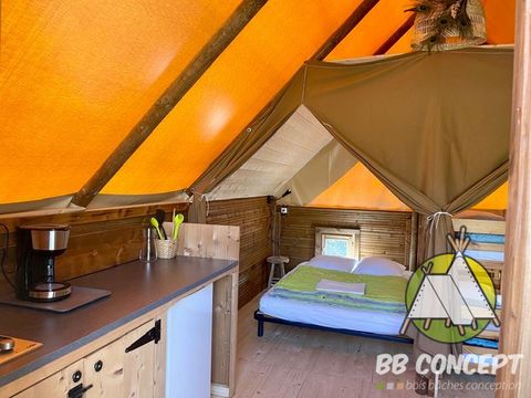 Tente 4 personnes - Amazone - moins de 7 nuits (sanitaires communs du camping)