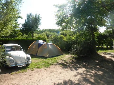 Emplacement - Forfait 1 véhicule + électricité