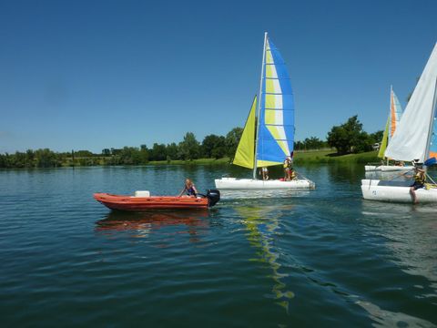 Camping du Lac de Cormoranche  - Camping Ain - Image N°31