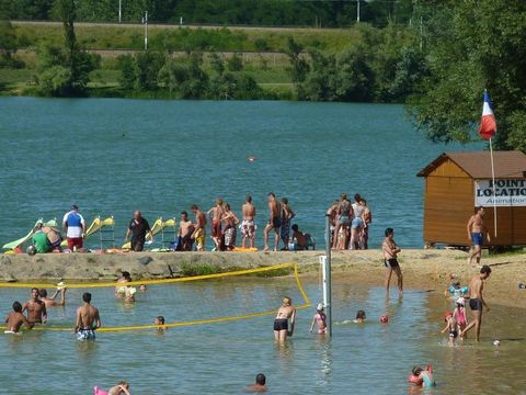 Camping du Lac de Cormoranche  - Camping Ain - Image N°30