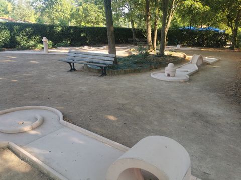 Camping du Lac de Cormoranche  - Camping Ain - Image N°83