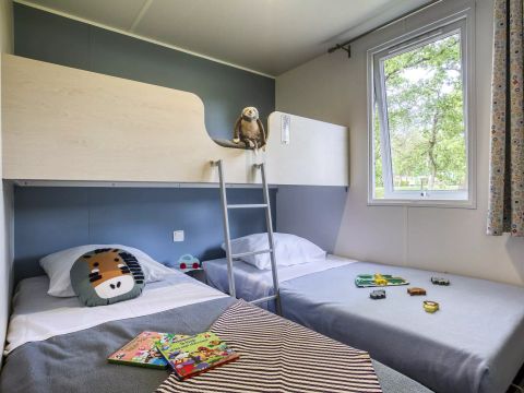 MOBILHOME 4 personnes - 3 Pièces 4 Personnes + TV