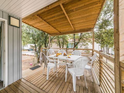 Mobilhome 6 personnes - Mobil-home | Comfort | 3 Ch. | 6 Pers. | Terrasse simple | Clim.