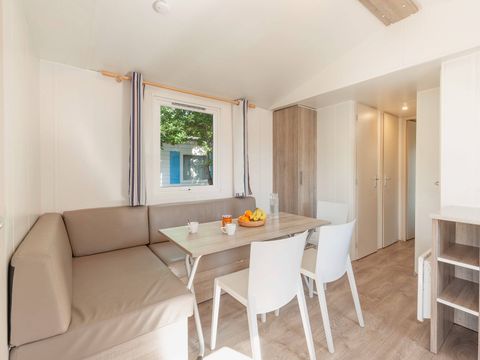 Mobilhome 6 personnes - Mobil-home | Comfort | 3 Ch. | 6 Pers. | Terrasse simple | Clim.