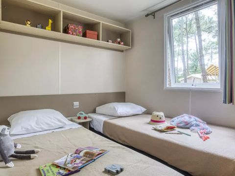 MOBILHOME 6 personnes - Mobil-home Confort 4 Pièces 6 Personnes + TV