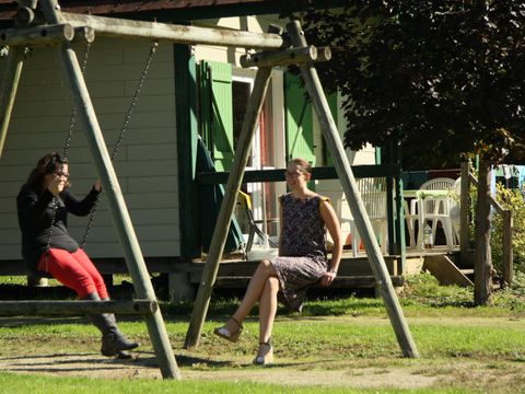 Village Chalets - Le Rû Du Pre - Camping Yonne - Image N°15