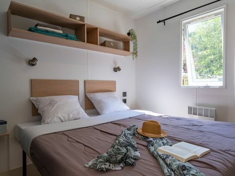 MOBILHOME 4 personnes - COTTAGE MOLENE 4p 2ch ****