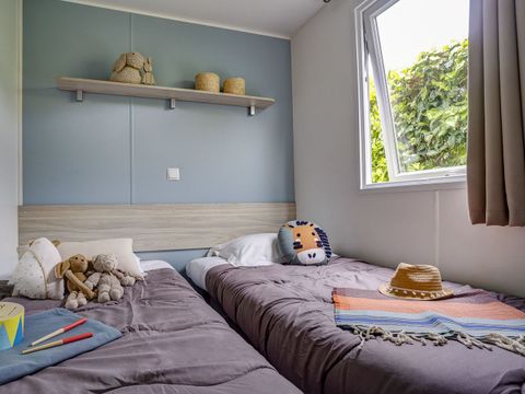 MOBILHOME 6 personnes - COTTAGE 6p 3ch ****