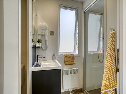 MOBILHOME 6 personnes - COTTAGE VUE OCEAN 6p 3ch Premium