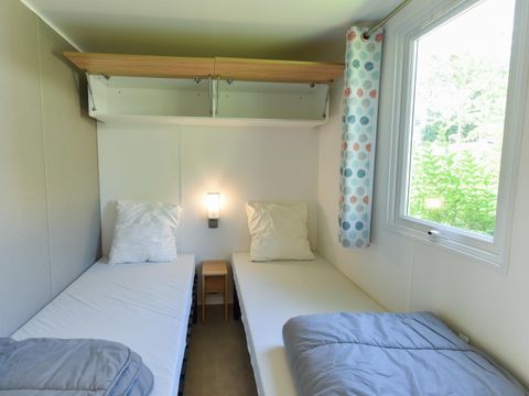 Mobilhome 4 personnes - Perceval Standard 29m² - 2 chambres - Terrasse couverte - TV