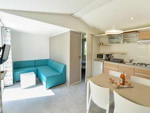 Mobilhome 4 personnes - Perceval Standard 29m² - 2 chambres - Terrasse couverte - TV