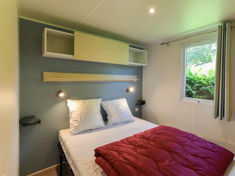 Mobilhome 4/6 personnes - Caélia Confort 31m² - 3 chambres - Terrasse couverte / Zone piétonne