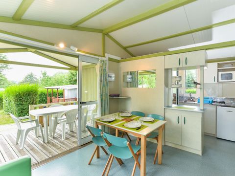 Chalet 5 personnes - Standard 25m² - 2 chambres - Terrasse couverte - 2 adultes - Max