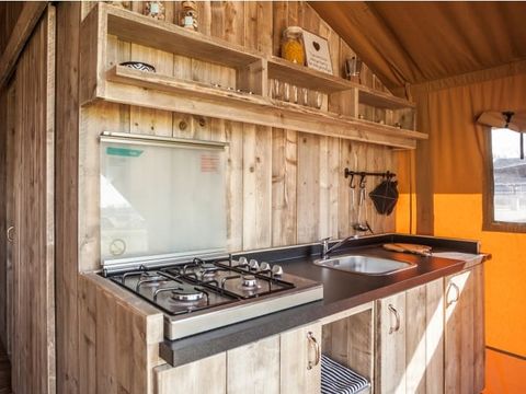 TENTE TOILE ET BOIS 6 personnes - Mouette TENTE TOILE ET BOIS 6 personnes - Mouette