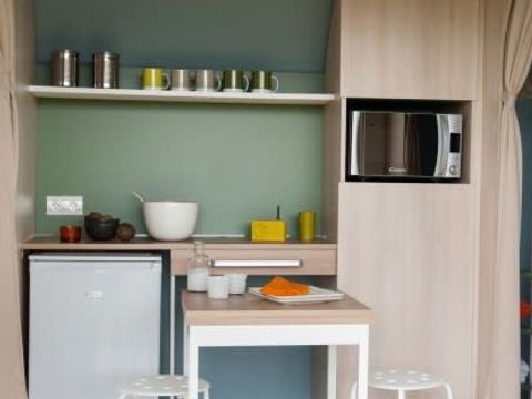 BUNGALOW TOILÉ 4 personnes - Bungalow tente Crevette BUNGALOW TOILÉ 4 personnes - Bungalow tente Crevette