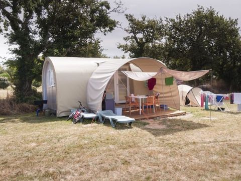 BUNGALOW TOILÉ 4 personnes - Bungalow tente Crevette BUNGALOW TOILÉ 4 personnes - Bungalow tente Crevette