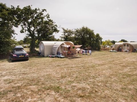 BUNGALOW TOILÉ 4 personnes - Bungalow tente Crevette BUNGALOW TOILÉ 4 personnes - Bungalow tente Crevette