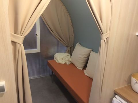 BUNGALOW TOILÉ 4 personnes - Bungalow tente Crevette BUNGALOW TOILÉ 4 personnes - Bungalow tente Crevette