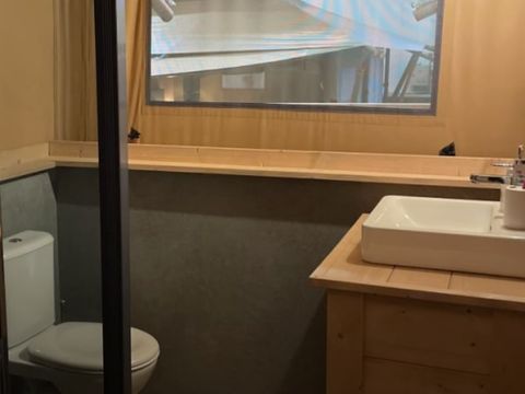 TENTE TOILE ET BOIS 6 personnes - Flétan TENTE TOILE ET BOIS 6 personnes - Flétan