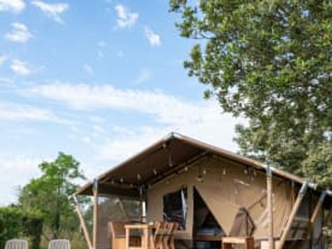 TENTE TOILE ET BOIS 5 personnes - Rouget TENTE TOILE ET BOIS 5 personnes - Rouget