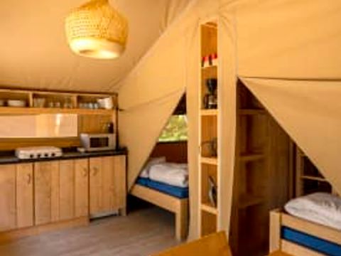 TENTE TOILE ET BOIS 5 personnes - Rouget TENTE TOILE ET BOIS 5 personnes - Rouget