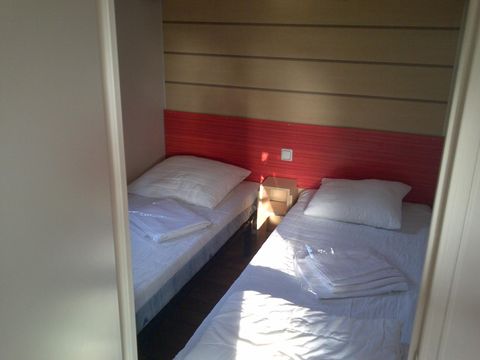 MOBILHOME 6 personnes - 2 chambres