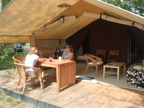 Tente en toile et en bois 5 personnes - Safaritent sans sanitaires