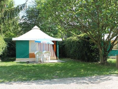 CHALET 4 personnes - TOILE sans sanitaires