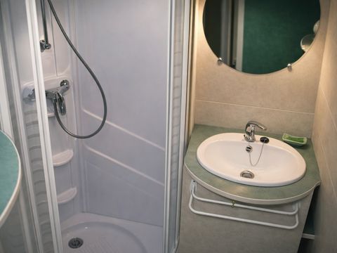 CHALET 5 personnes - BOIS avec terrasse