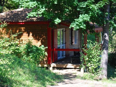 CHALET 5 personnes - Chalet Confort Authentik 34m² - 2 chambres + Terrasse couverte - 5/7 pers