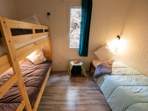 CHALET 5 personnes - Confort Authentik 34m² - 2 chambres + Terrasse couverte 
