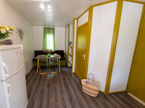 Chalet 2 personnes - Chalet pour personnes à mobilité réduite "l'O douce" 34m² - 1 chambre + terrasse couverte - 2/4 pers