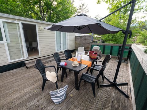 MOBILHOME 6 personnes - Premium Riviera 28m² proximité rivière- 2 chambres + Terrasse avec parasol 