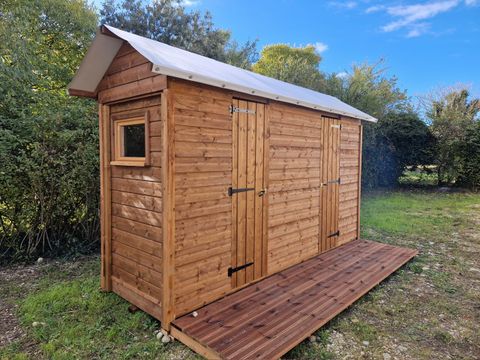Emplacement - Forfait Premium Freecamp Original (électricité 10A inclus) - 2/6 pers