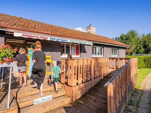 Yelloh! Village Camping Domaine des Bans - Camping Vosges - Image N°12