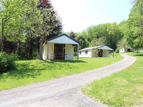 CHALET 4 personnes - Chalet Oiseau : 2 chambres, 4 pers