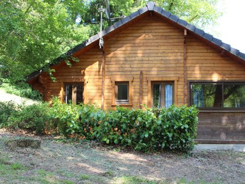 Gîte 4 personnes - 2 chambres - Dont - 1 passante