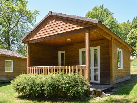 CHALET 4 personnes - Chalet Arbre : 2 chambres + TV, 4 pers