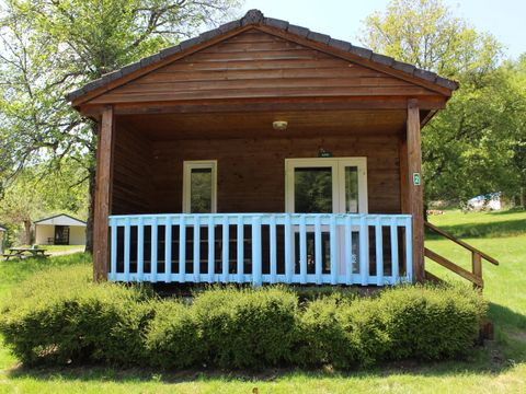 CHALET 4 personnes - Chalet Arbre : 2 chambres, 4 pers
