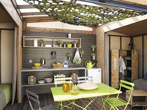 Tente en toile et en bois 4 personnes - MAORI