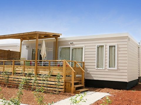 MOBILHOME 6 personnes - Comfort XL | 3 Ch. | 6 Pers. | Terrasse surélevée | Clim.