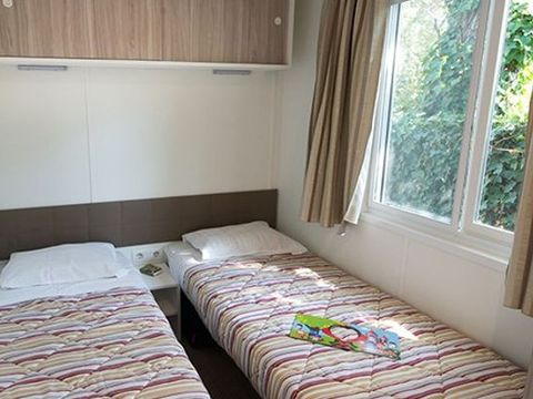 MOBILHOME 6 personnes - Comfort | 3 Ch. | 6 Pers. | Terrasse surélevée | 2 SDB | Clim.