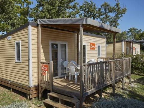 MOBILHOME 6 personnes - Comfort | 2 Chambres | Capacité 4-6 personnes | Terrasse surélevée | 1 Salle de bain | Climatisation