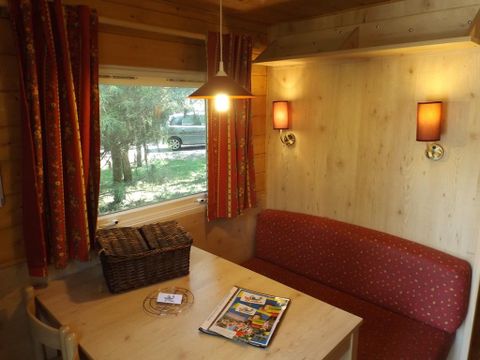 HÉBERGEMENT INSOLITE 4 personnes - Roulotte